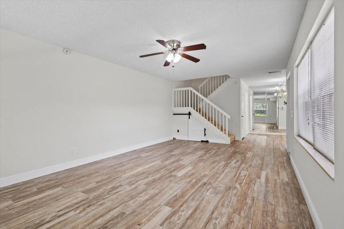 10-GG3A3759 at 2846 SW Lakemont Place, Palm City