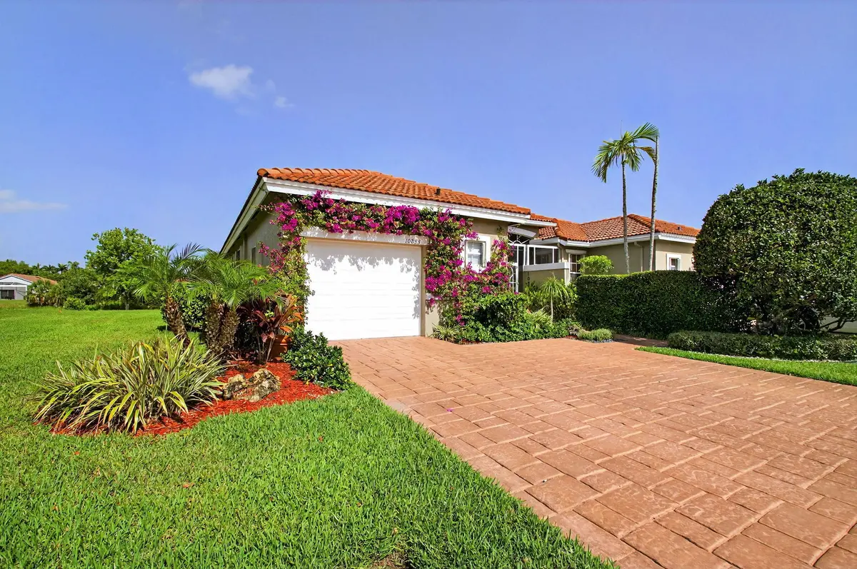 2-web-or-mls-DSC_5461 at 10853 Royal Caribbean Circle, Boynton Beach