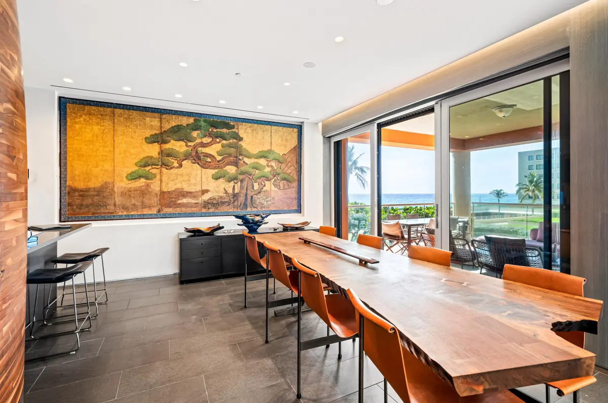 mls_DINING_ANGLE_DT at 2 N Breakers Row N25, Palm Beach