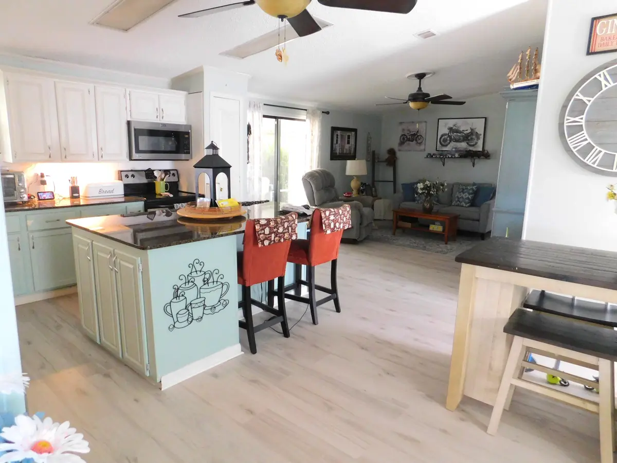 Kitchen at 514 Hemingway Terrace, Fort Pierce