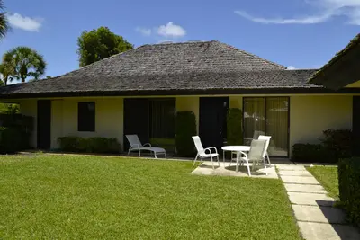 11876 Pebblewood Drive, Wellington – sold