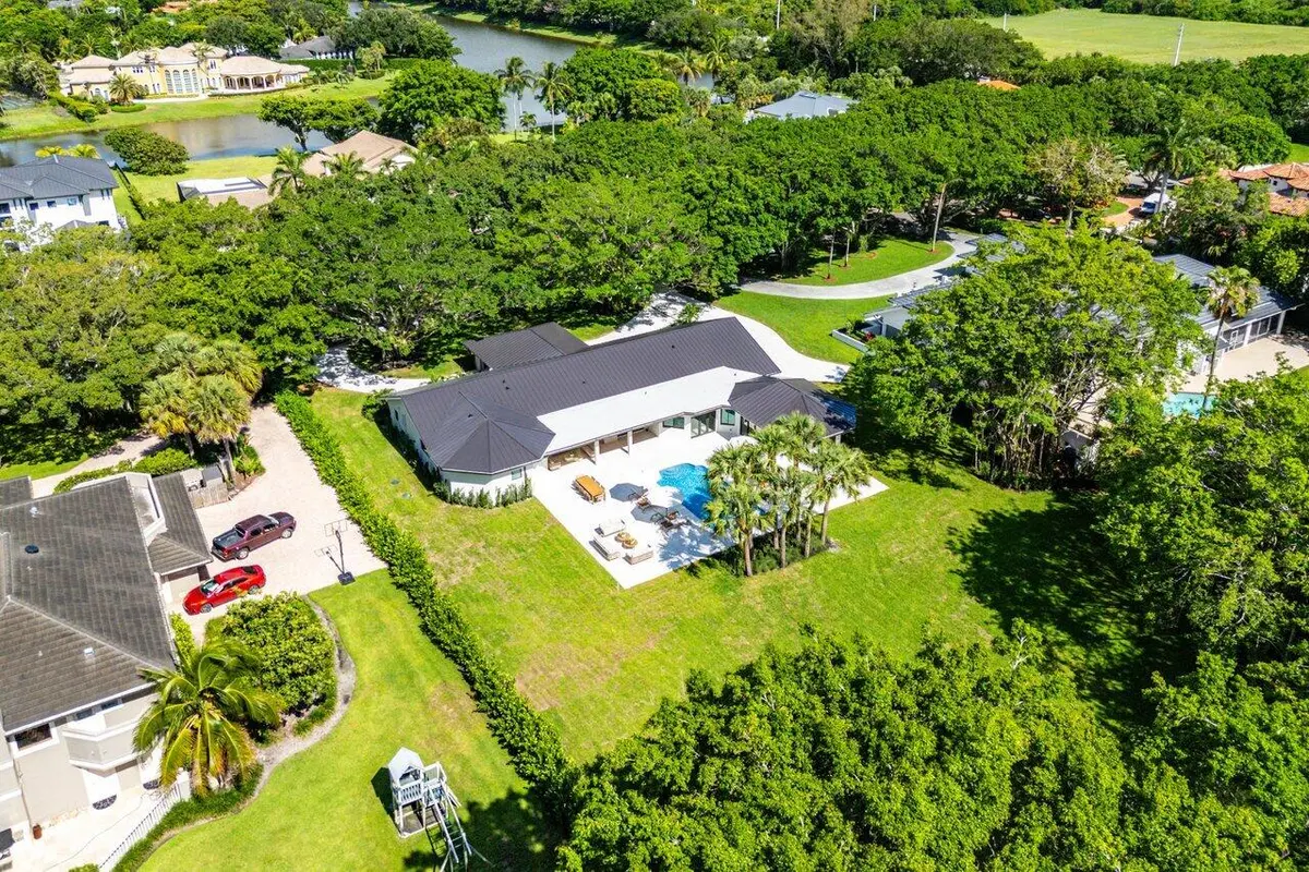 055-8090TwinLakeDrive-BocaRaton-FL-33496 at 8090 Twin Lake Drive, Boca Raton
