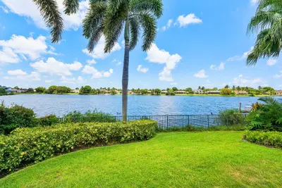17582 Bocaire Way, Boca Raton – sold