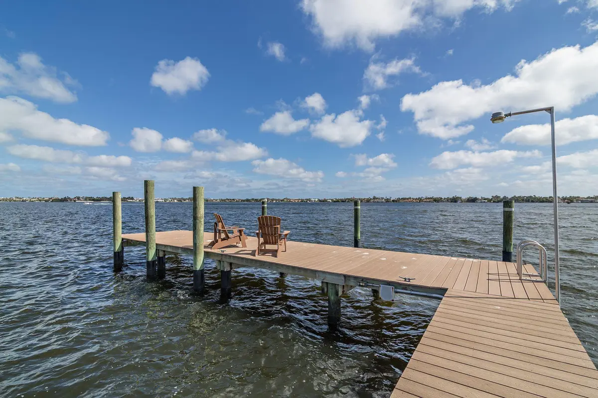 Private dock at 3215 S Flagler Drive, West Palm Beach