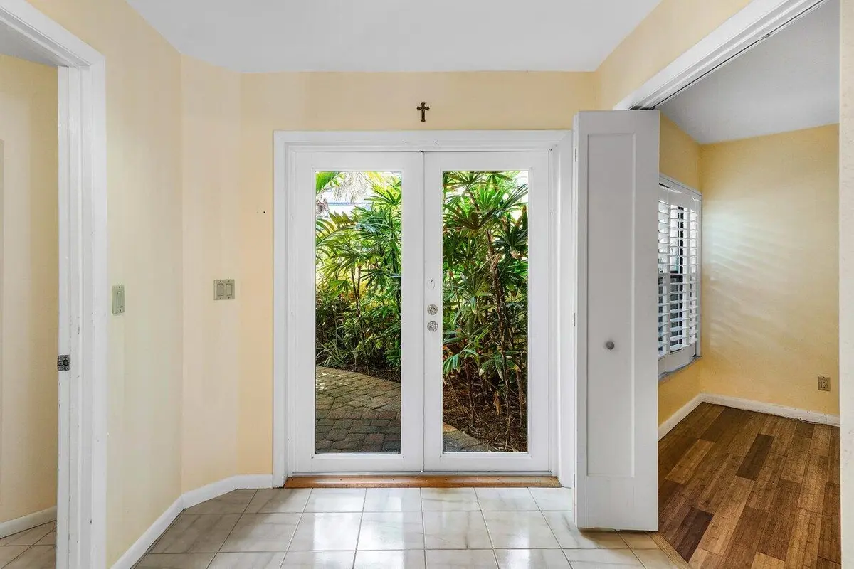 Interior View at 5109 N Ocean E Boulevard E, Ocean Ridge