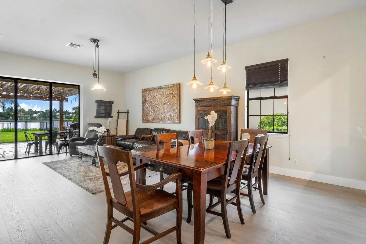 Living area at 10178 Prato Street, Wellington