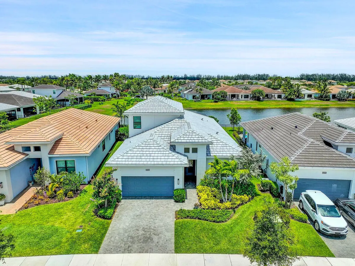 20241207000251018465000000-o - Edited at 15763 Longboat Key Drive, Westlake
