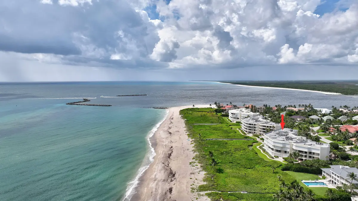 Aerial at 2920 SE Dune Drive 240, Stuart