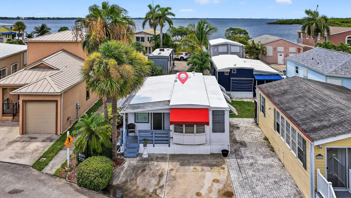 25-web-or-mls-DJI_20250705144959_0379_D at 559 Nettles Boulevard, Hutchinson Island