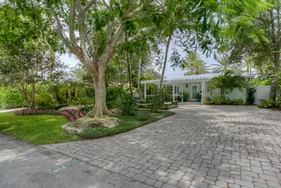 322 NW 16th Street, Delray Beach – Single Family Residence for sale