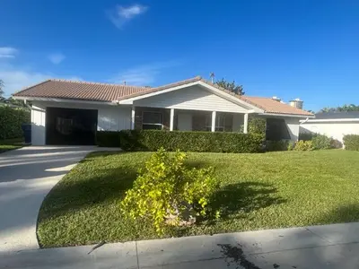 1260 Manor Drive, Riviera Beach – leased