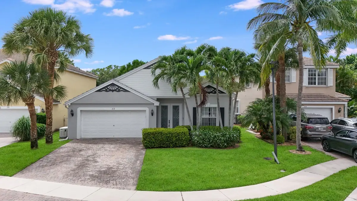 1 (46) at 212 Kensington Way, Royal Palm Beach