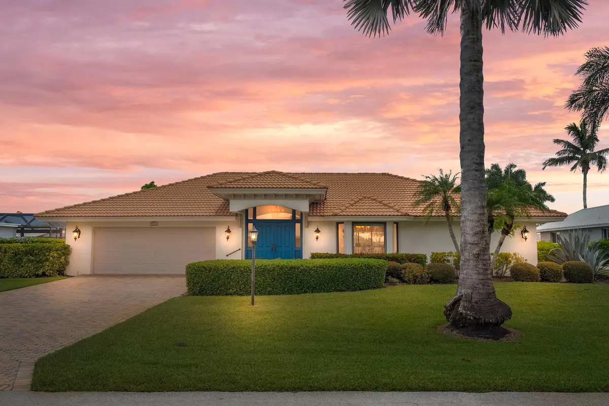 Twilight at 3422 SE Fairway, Stuart