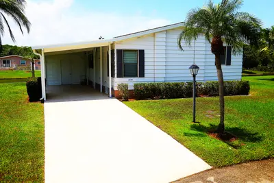 8191 Buckthorn Circle, Port St. Lucie – sold