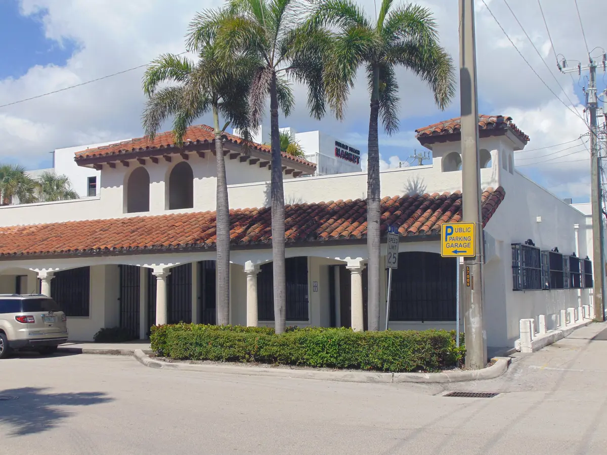 DSC02341 at 30 SE 4th Avenue, Delray Beach