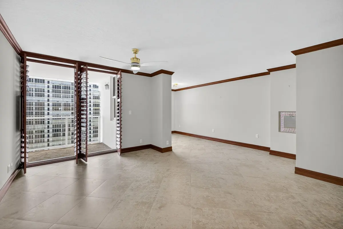 3-web-or-mls-3W7A0004 at 4300 N Ocean Boulevard 20k & L, Fort Lauderdale