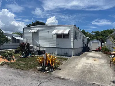 109 NW 50th Street, Deerfield Beach – Mobile Home for sale