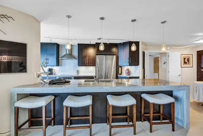 500 S Ocean Boulevard 1704, Boca Raton – sold