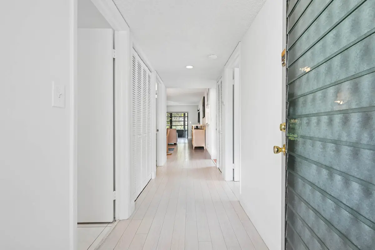4[1] at 15450 E Pembridge Avenue 192, Delray Beach