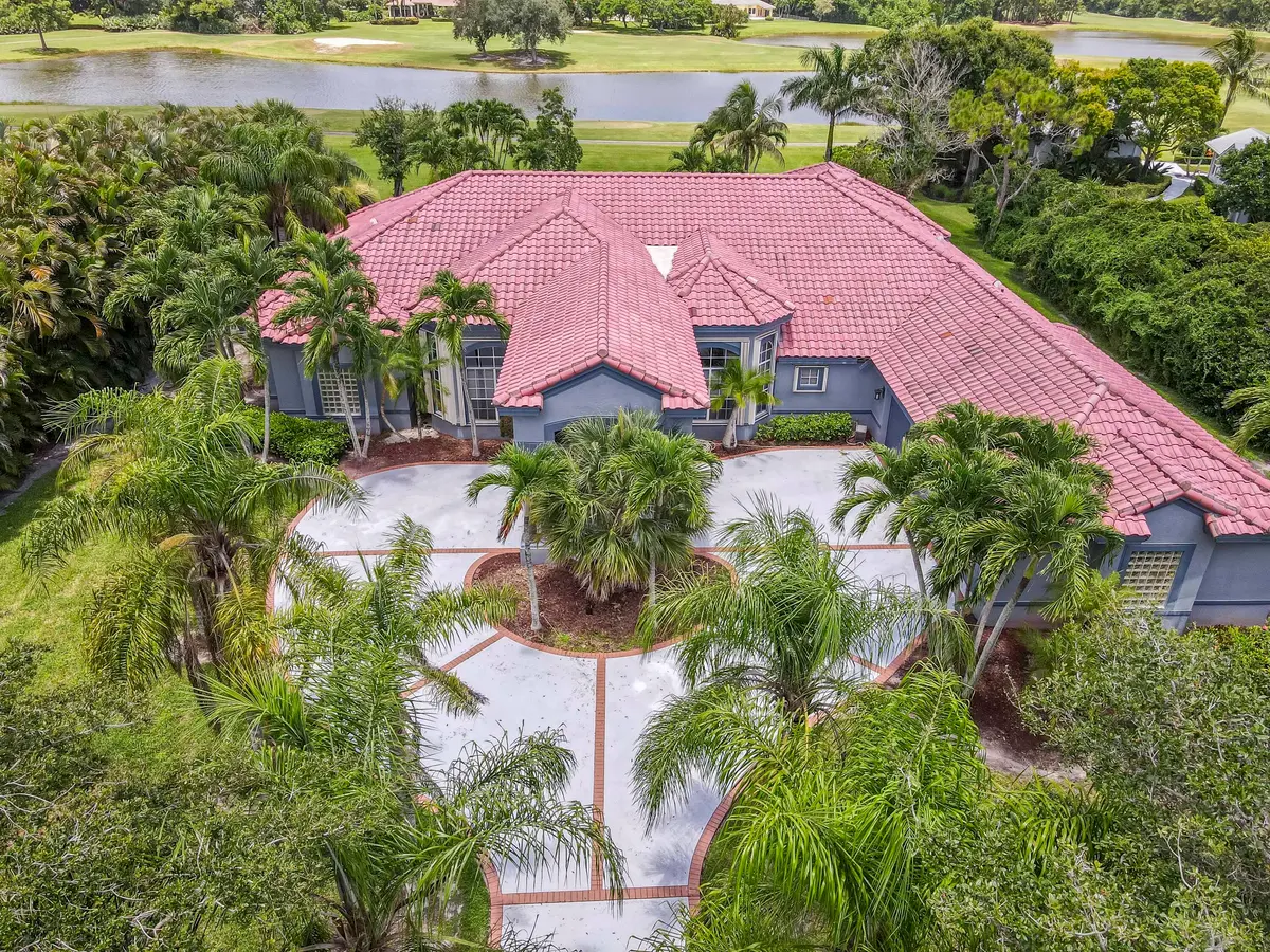 IMG-41 at 11699 Blackwoods Lane, Palm Beach Gardens