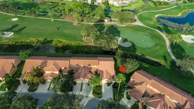 533 Prestwick Circle, Palm Beach Gardens – Townhouse for rent