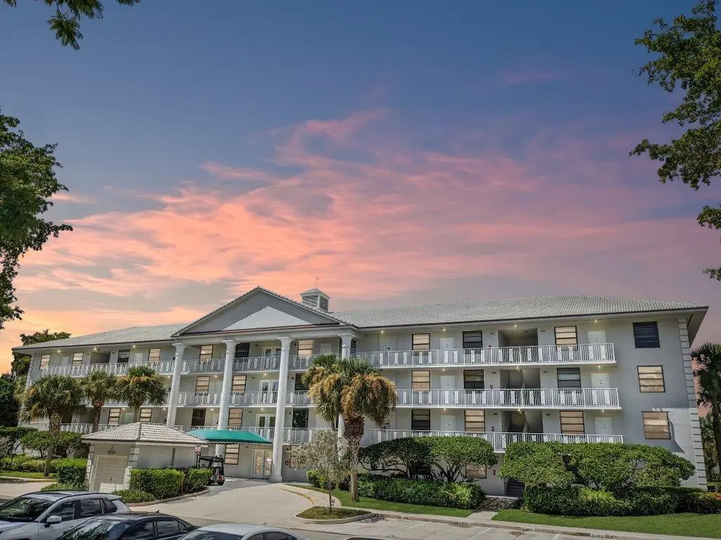 Building at 3520 Whitehall Drive 203, West Palm Beach