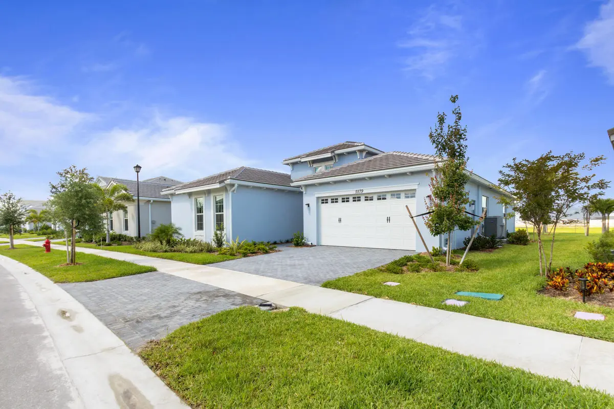 5579 Liberty Ln Westlake FL-large-005-04 at 5579 Liberty Lane, Westlake