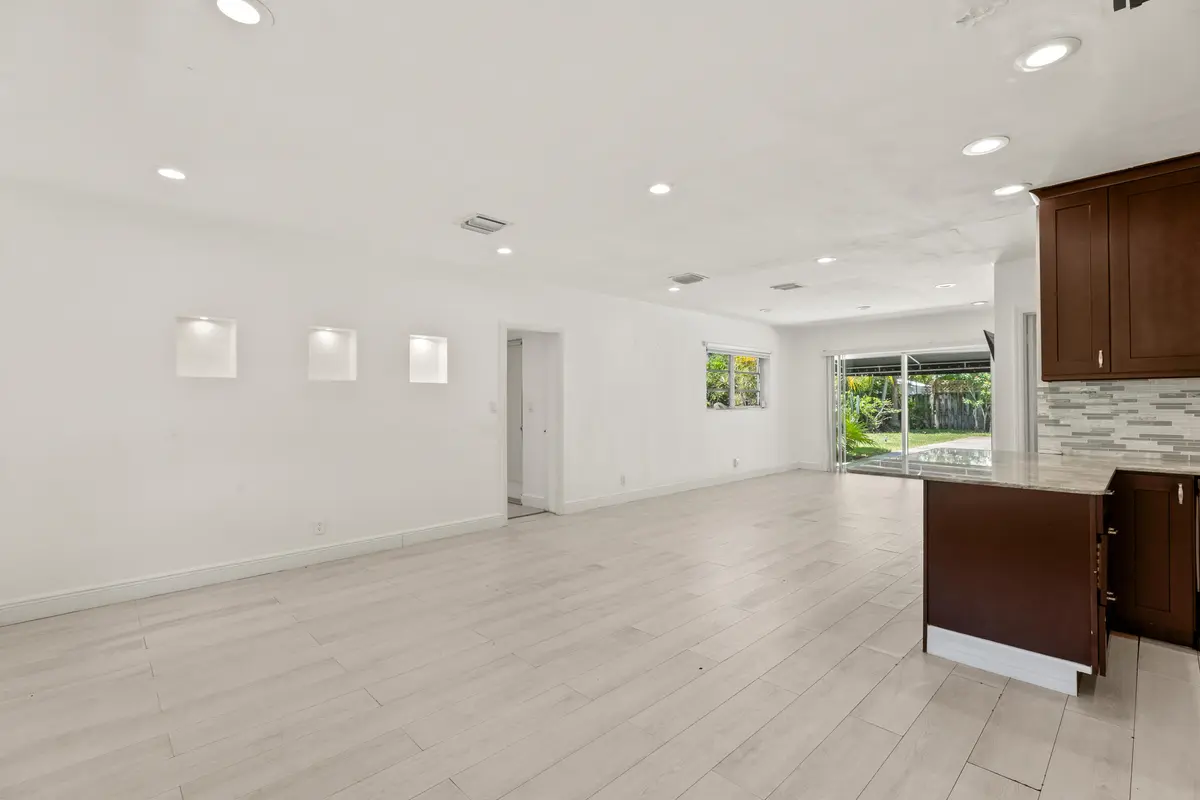 20250720-20250720-CW5A0223 at 1637 N Victoria Park Road, Fort Lauderdale