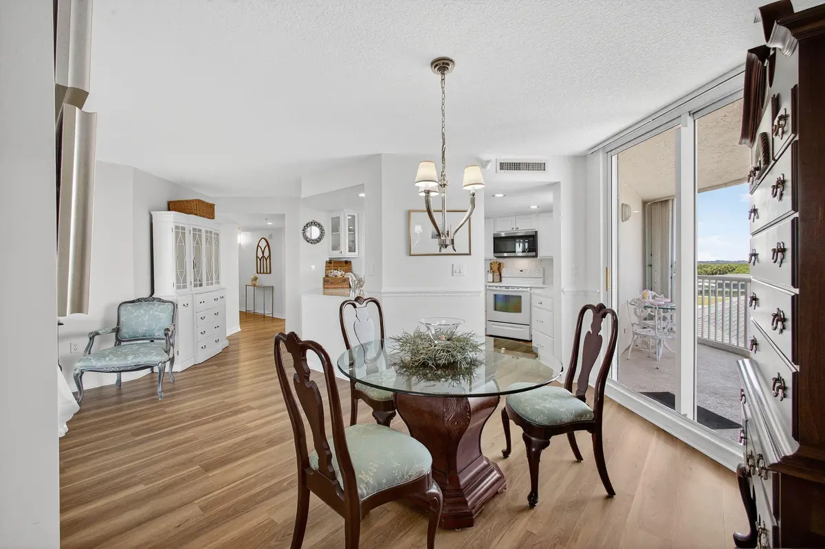 20-web-or-mls-5P1A8531 at 5051 North Highway A1a 4-6, Hutchinson Island