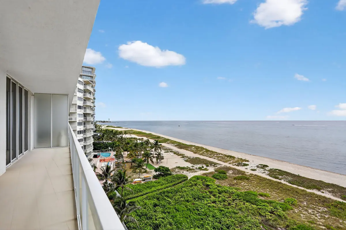 Ocean View at 704 N Ocean Boulevard 701, Pompano Beach