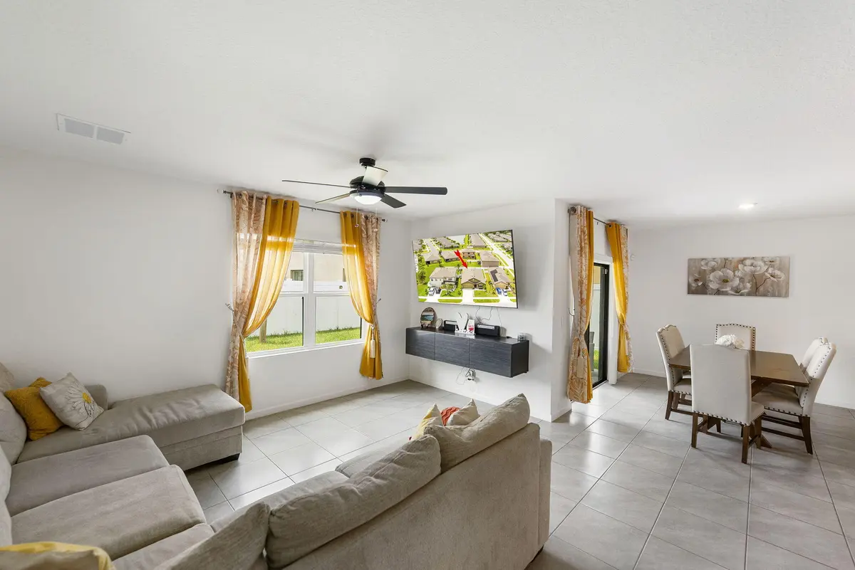 24-web-or-mls-5306-entertainment-way at 5306 Entertainment Way, Fort Pierce