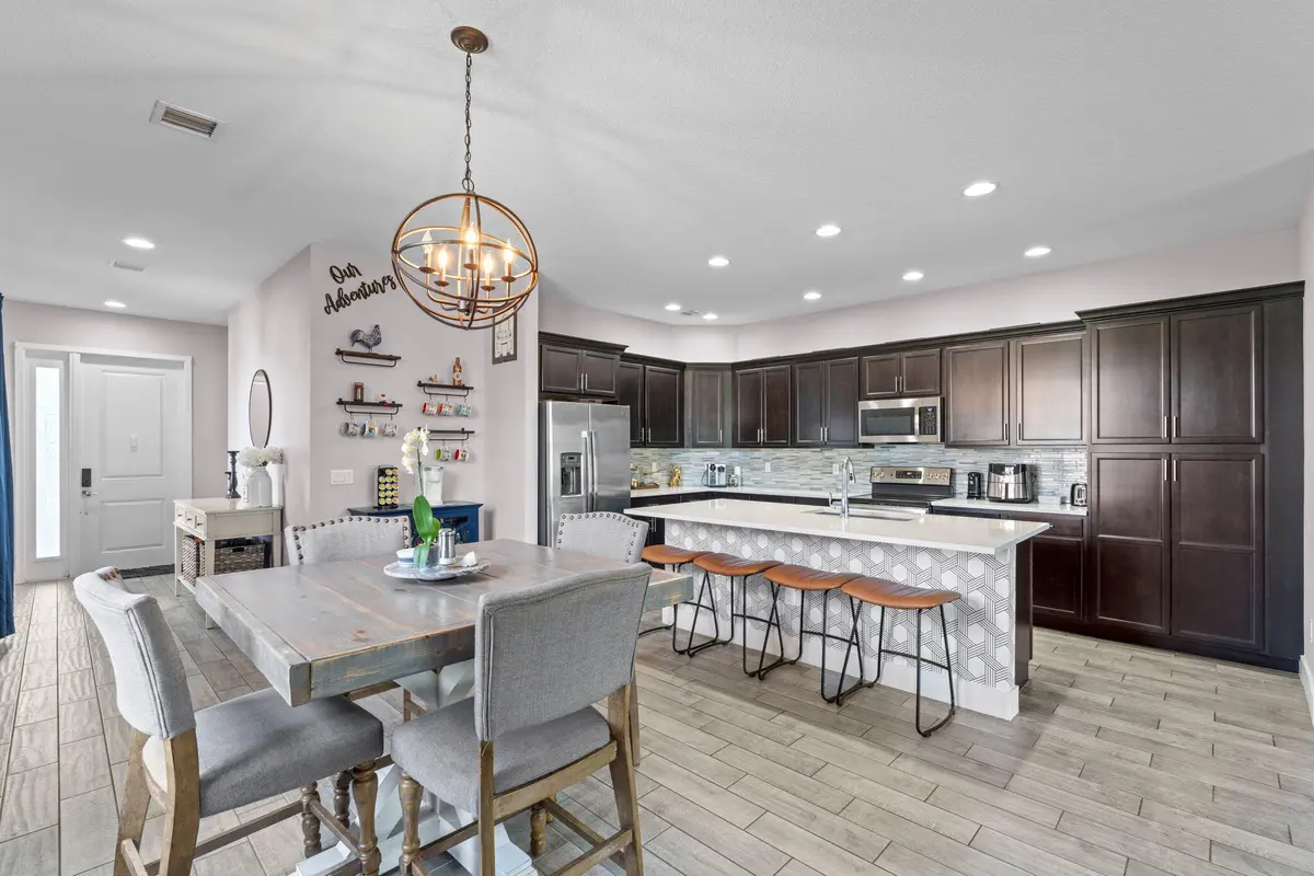 6-web-or-mls-A7401754 at 5406 Starfish Road, Westlake