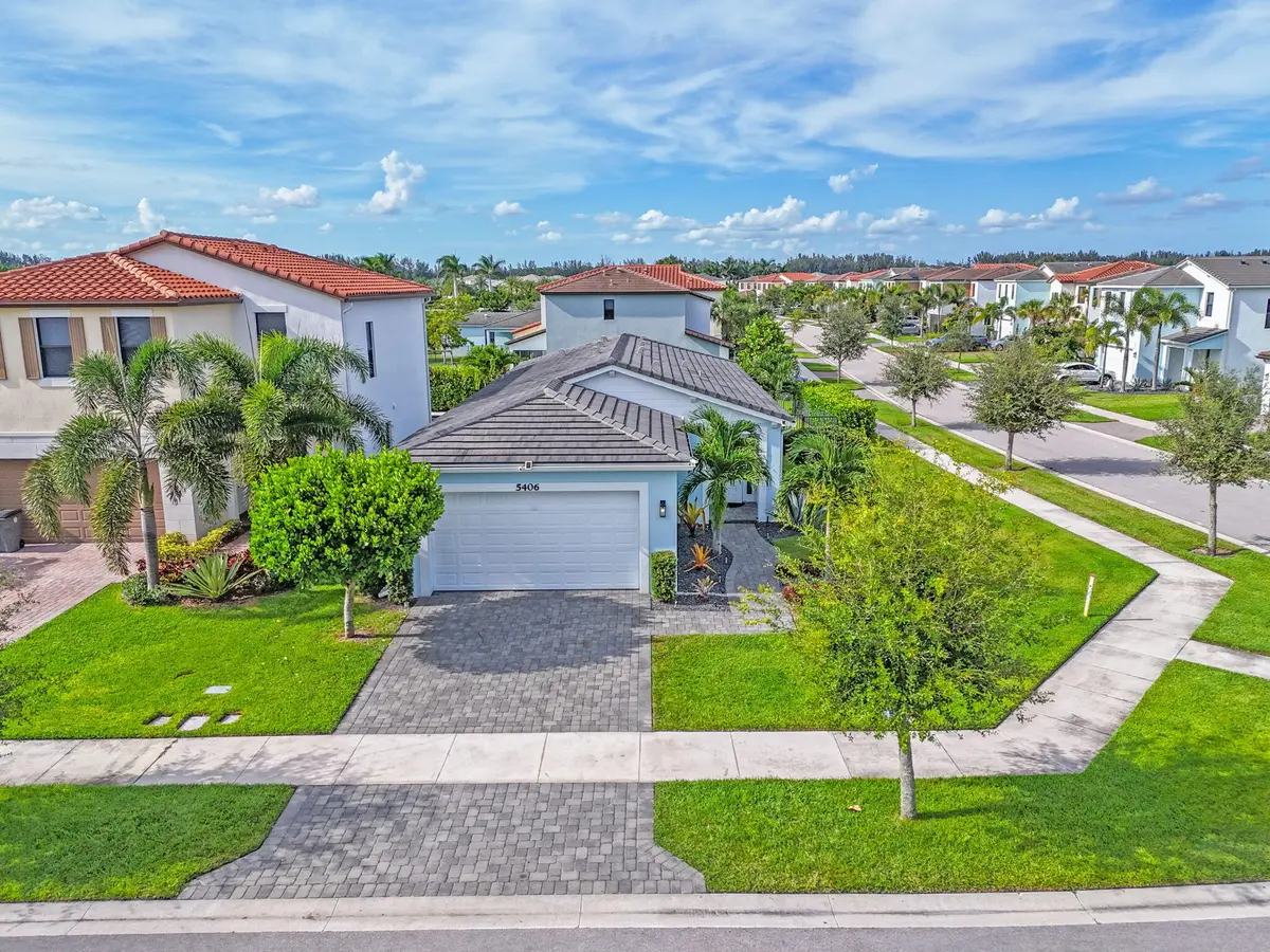 Main at 5406 Starfish Road, Westlake