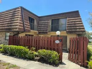 1402 Nebraska Avenue 3, Fort Pierce – Townhouse for sale