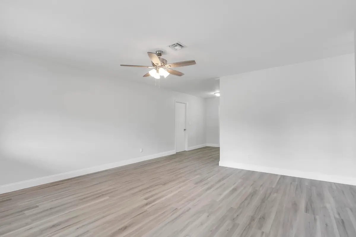 04_Image_4_mls at 119 SE Camino Street, Port St. Lucie