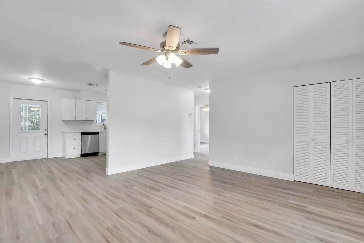 05_Image_5_mls at 119 SE Camino Street, Port St. Lucie