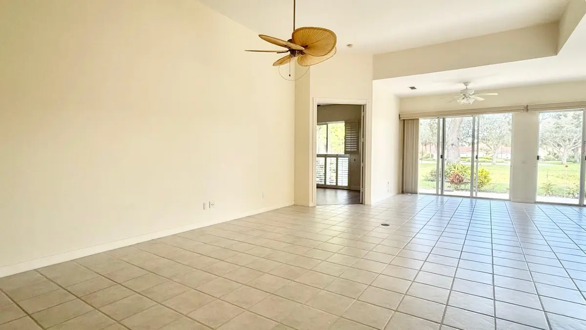 Great Room at 2541 Kittbuck Way, West Palm Beach