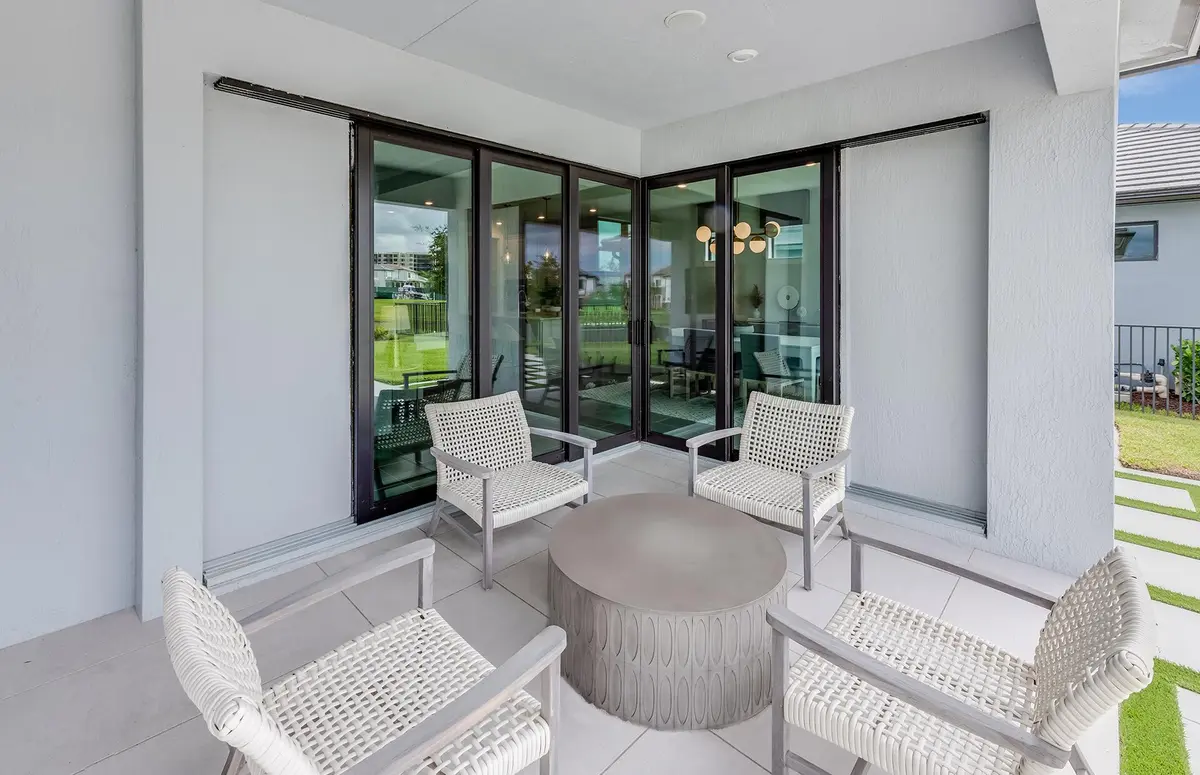 Lanai at 8225 Nilsa Place Stellar 39, Davie