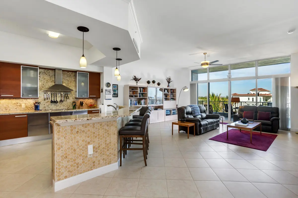 GREATROOM at 701 SE 21st Avenue 503, Deerfield Beach