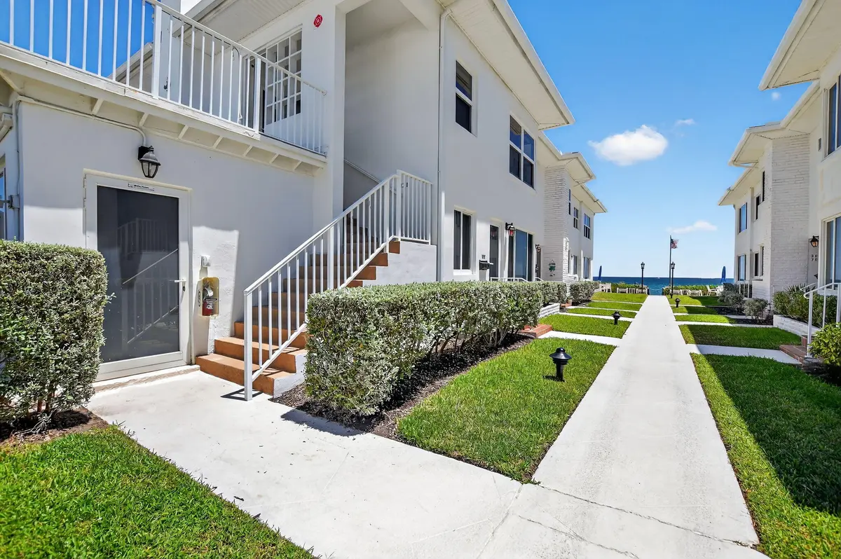 1-web-or-mls-008_DSC_0221 at 1187 Hillsboro Mile 12e, Hillsboro Beach