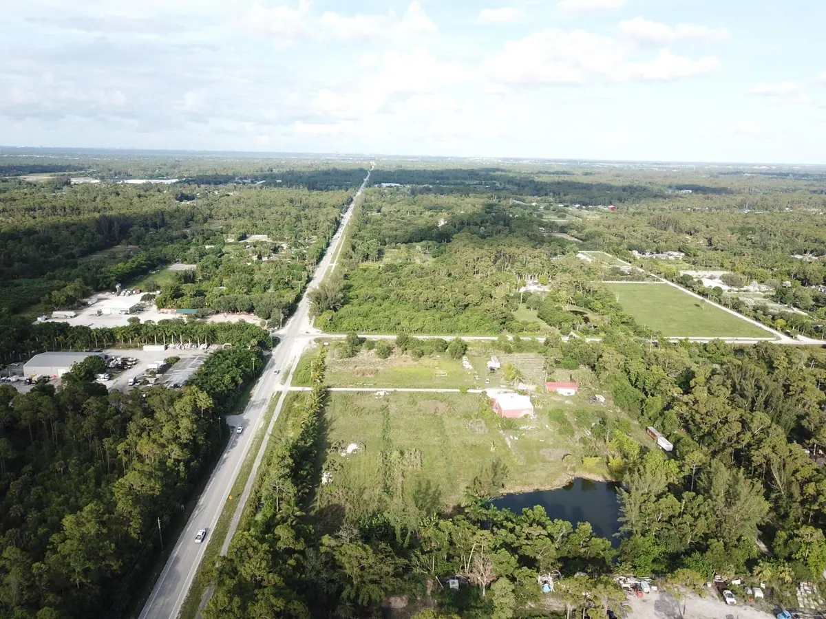 a5f0cff2-bd77-4e0d-9c49-296f64bdf212 at 15550 Okeechobee Boulevard, Loxahatchee Groves