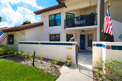 6030 SE Martinique Drive 102, Stuart – sold
