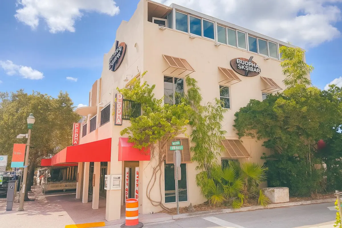 58F60C6D-50AA-4873-8DEB-01B4DFC79E7B at 217 E Atlantic Avenue, Delray Beach