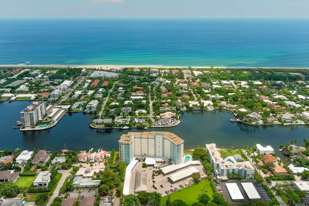 Building Aerial at 555 SE 6th Avenue 11d, Delray Beach