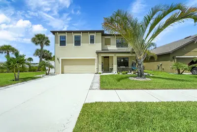 5310 Entertainment Way, Fort Pierce – sold