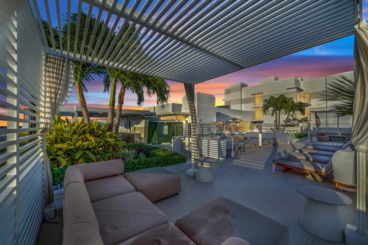 DSC07582_Twlight at 155 E Boca Raton Road 507, Boca Raton