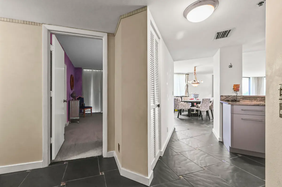 3 Entry 02 at 3120 N Highway A1a 201, Fort Pierce