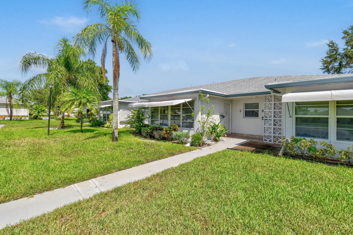 1097CirTerrW,AptC(4) at 1097 Circle Terrace C, Delray Beach