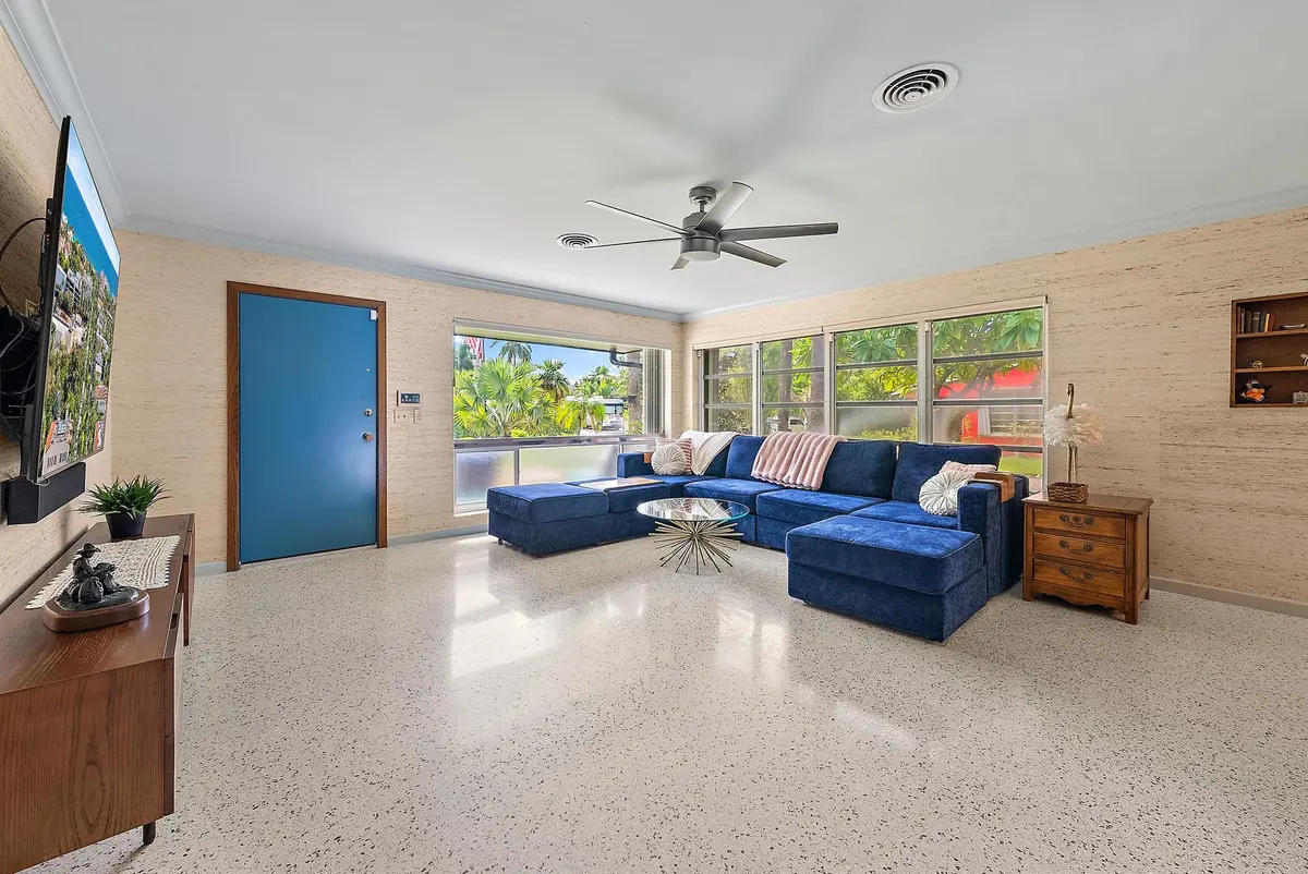 631 S Palmway-3 at 631 S Palmway, Lake Worth Beach