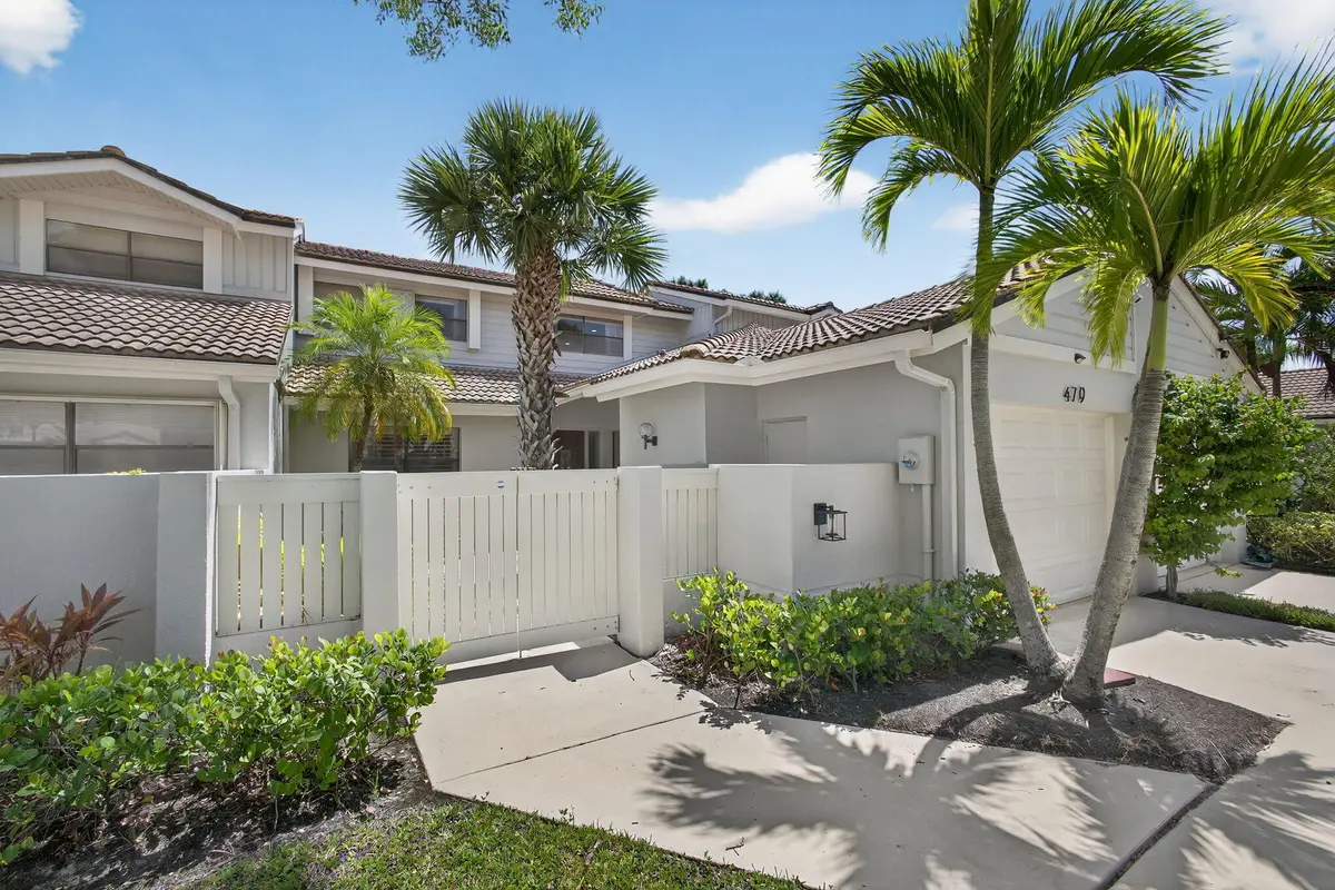 4-web-or-mls-004_5D1A3083 at 479 Prestwick Circle, Palm Beach Gardens